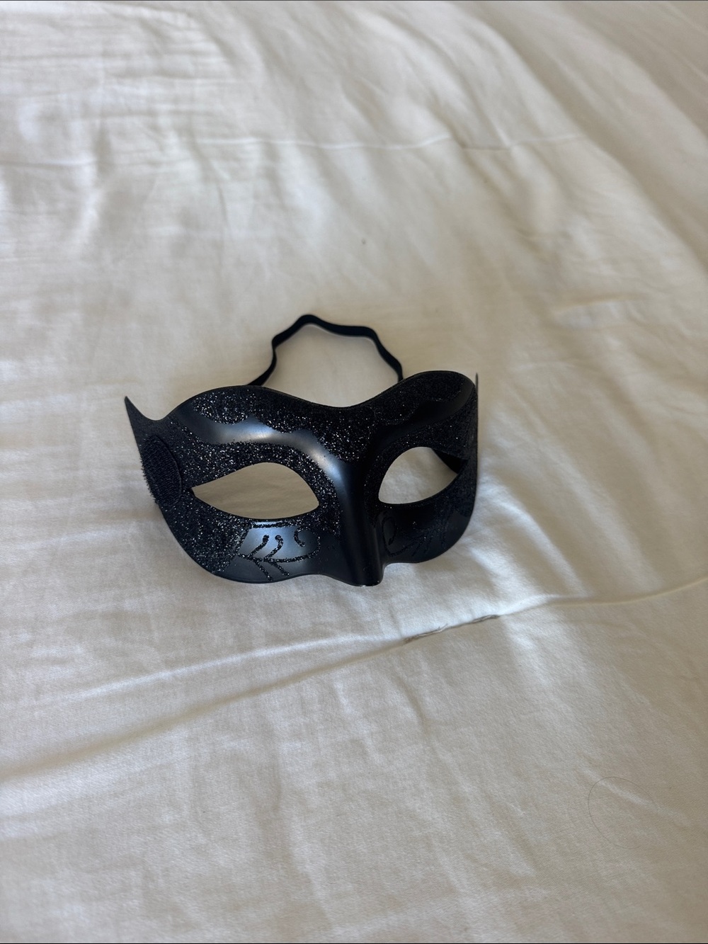 Masquerade Mask - Picture 2 of 4
